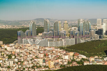 Luftaufnahme von modernen Häusern und Wolkenkratzern, Istanbul, Türkei - AURF07766