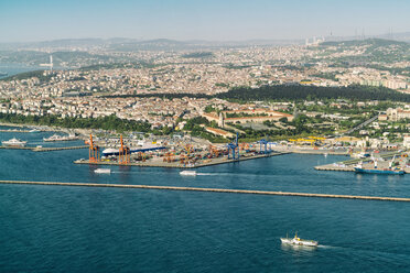 Luftaufnahme der Stadt aus dem Hubschrauber, Istanbul, Türkei - AURF07767