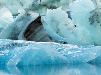 Ice chunks at Glacier Lagoon, Southern Iceland, Iceland - AURF07833