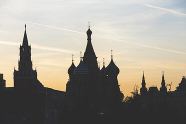 Russia, Moscow, Silhouette of the Kremlin - WPEF01088