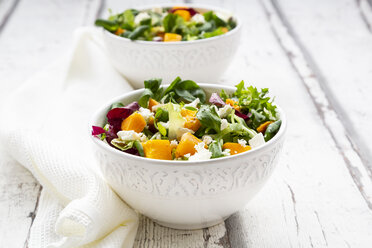 Bowls of autumnal salad with feta and Hokkaido pumpkin - LVF07549