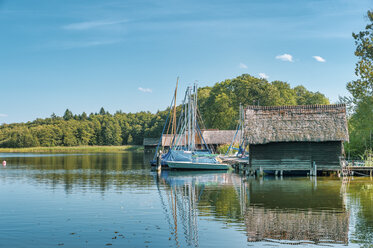 Deutschland, Mecklenburg-Vorpommern, Zarrentin, Naturpark Lauenburgische Seen, Schaalsee - FRF00771