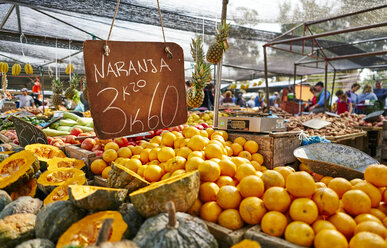 Uruguay, Montevideo, fruit on a market - SSCF00004