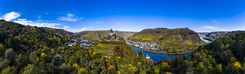 Germany, Rhineland-Palatinate, Cochem, Moselle river, Cochem Imperial castle - AMF06245