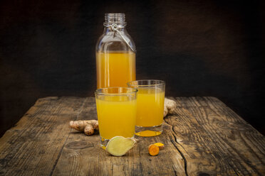 Ginger shot with curcuma - LVF07557