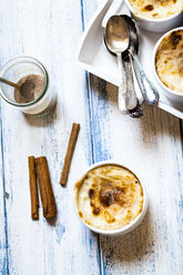 Bowl of Turkish oven baked rice pudding with cinnamon - SBDF03851