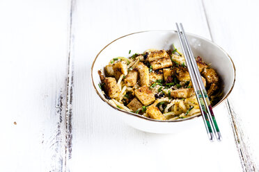 Bowl of zoodles with fried tofu - SBDF03858