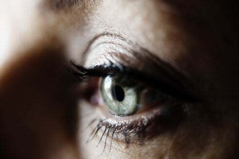 Green eye of woman - JATF01069