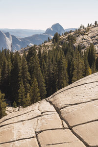 USA, Kalifornien, Yosemite-Nationalpark, Aussichtspunkt - KKAF03013