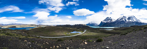 Chile, Patagonien, Torres del Paine National Park, Cerro Paine Grande und Torres del Paine, Lago Nordenskjold, lizenzfreies Stockfoto