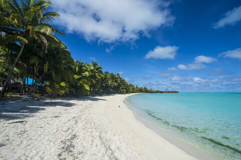 Cook Islands, Rarotonga, Aitutaki lagoon, beach stock photo