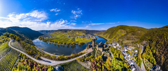 Germany, Rhineland-Palatinate, Poltersdorf, Moselle river, Metternich Castle - AMF06321