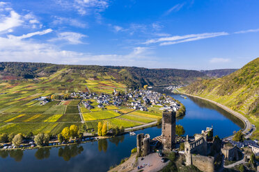 Germany, Rhineland-Palatinate, Poltersdorf, Moselle river, Metternich Castle - AMF06322