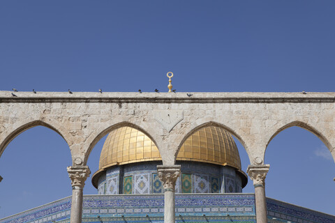 Israel, Jerusalem, Felsendom, goldene Kuppel, korinthische Bögen, lizenzfreies Stockfoto