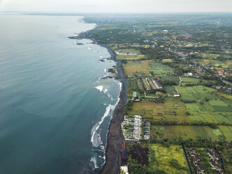 Indonesien, Bali, Luftaufnahme von Keramas Strand - KNTF02475