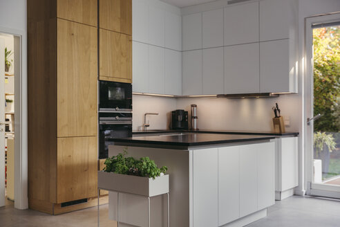 Modern kitchen - MFF04712