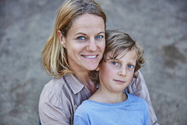 Portrait of smiling mother with son outdoors - SSCF00104