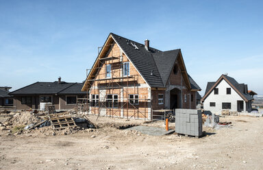 Bulgarien, Plovdiv, Einfamilienhaus im Bau - DEGF00959