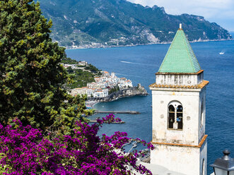 Italien, Kampanien, Amalfiküste, Halbinsel Sorrent, Amalfi, Kirche Parrocchia Santa Maria Assunta - AMF06366
