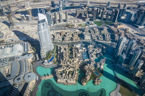 VAE, Dubai, Der Dubai-Brunnen von oben - RUNF00361