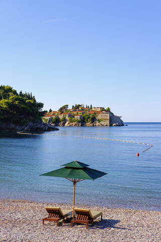 Montenegro, Adriaküste, bei Budva, Milocer, Insel Sveti Stefan, lizenzfreies Stockfoto