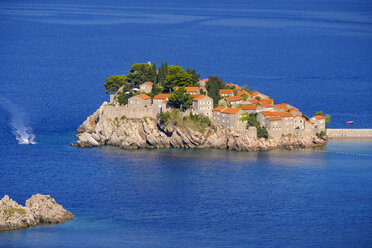 Montenegro, Adriaküste, Hotelinsel Sveti Stefan bei Budva - SIEF08207