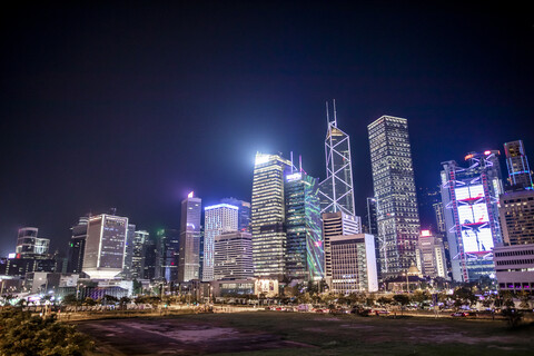 Hongkong, Central, Stadtbild bei Nacht, lizenzfreies Stockfoto