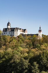 Deutschland, Sachsen, Schloss Rochsburg, Spätsommertag - MEL00199