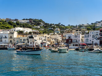 Italy, Campania, Capri, Marina Grande - AMF06457