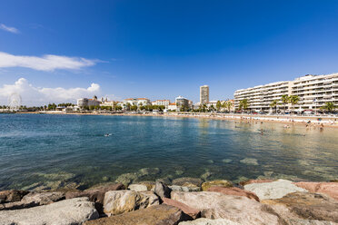 Frankreich, Provence-Alpes-Côte d'Azur, Saint-Raphael, Strand und Hotels - WDF04986