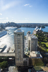 Australien, New South Wales, Sydney, Sydney Hafenbrücke und Sydney Opernhaus - RUNF00515