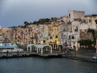 Italy, Campania, Naples, Gulf of Naples, Procida Island, Marina di Sancio Cattolico in the morning light - AMF06512