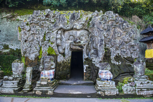 Indonesien, Bali, Eingangstor zum Goa-Gajah-Tempelkomplex - RUNF00564