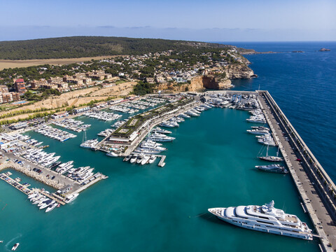 Spanien, Balearische Inseln, Mallorca, El Toro, Port Adriano, lizenzfreies Stockfoto