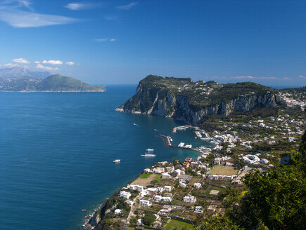 Italiy, Campania, Gulf of Naples, Capri, Marina Grande, Tyrrhenian Sea - WWF04593