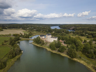 Finnland, Aland, Luftaufnahme von Schloss Kastelholm - RUNF00631