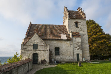 Dänemark, Seeland, Alte Hojerup-Kirche auf dem Stevns Klint - RUNF00643