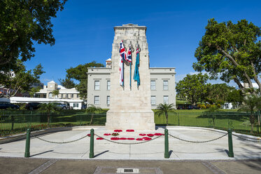 Bermuda, Hamilton, Weltkriegsdenkmal vor dem Kabinettsgebäude - RUNF00664