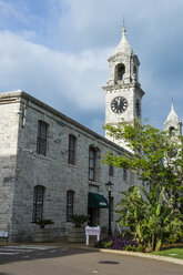 Bermuda, Uhrenturm und Einkaufszentrum in der königlichen Marinewerft, altes Lagerhaus - RUNF00671