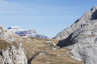 Italy, South Tyrol, Dolomites, Tierser Alpl mountain hut - MMAF00743