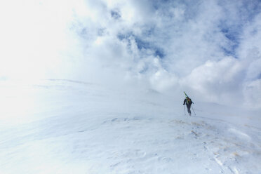 Ski mountaineering, Mt. Elbert, Colorado, USA - AURF08218