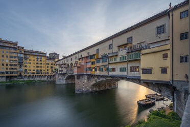 Italy, Tuscany, Florence, Ponte Vecchio - RPSF00273