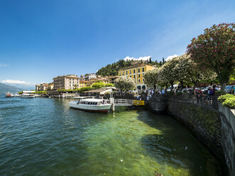 Italy, Lombardy, Bellagio, Lake Como - AMF06614