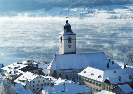 Austria, Salzkammergut, Wolfgangsee, St.Wolfgang church - WWF04639