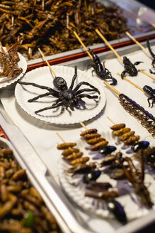 Thailand, Bangkok, insects for sale on a market - MAUF02207