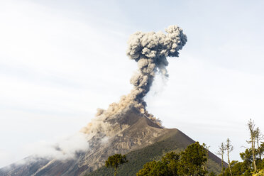 Ausbruch des Vulkans de Fuego in Acatenango, Guatemala - FOLF10147