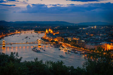 Night view of Chain Bridge, Danube, Gellert Hill, Budapest, Hungary - CUF46704