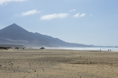 Spain, Canary Islands, Fuerteventura, remote Cofete beach stock photo