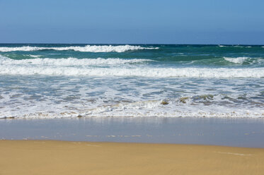 Spanien, Kanarische Inseln, Fuerteventura, Strand von Cofete - RUNF00848