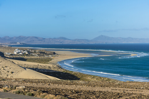 Spanien, Kanarische Inseln, Fuerteventura, Lagune am Strand von Risco, lizenzfreies Stockfoto